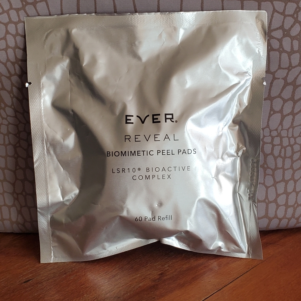 Biomimetic Peel Pads
